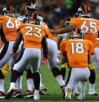 peyton-manning-kneel-broncos-ravens-270x277